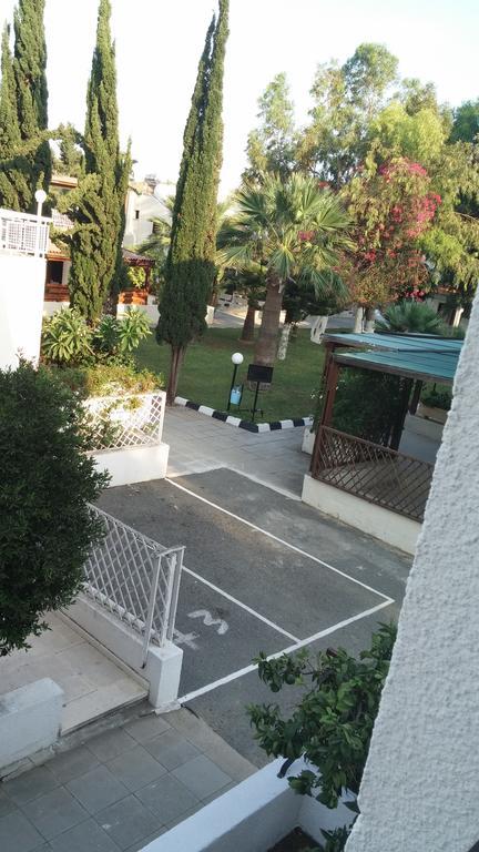 Miltos Beach House Larnaca Exterior photo